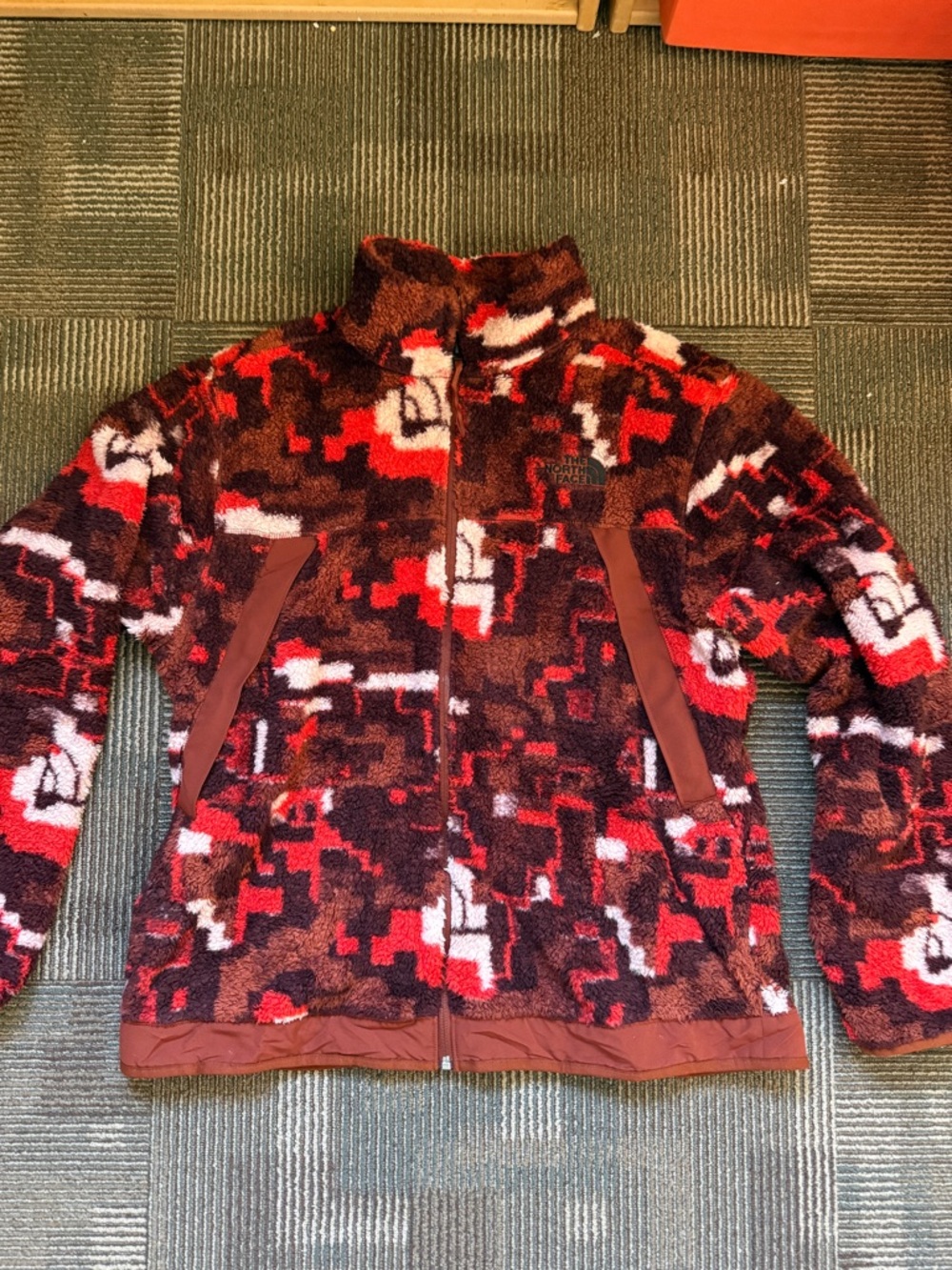 The North Face Red Brown White Patterned Sherpa Pullover